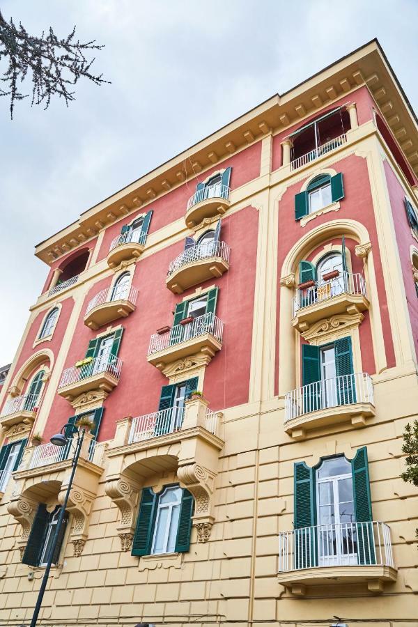 Suite Klimt P.Zza Amedeo Naples Extérieur photo